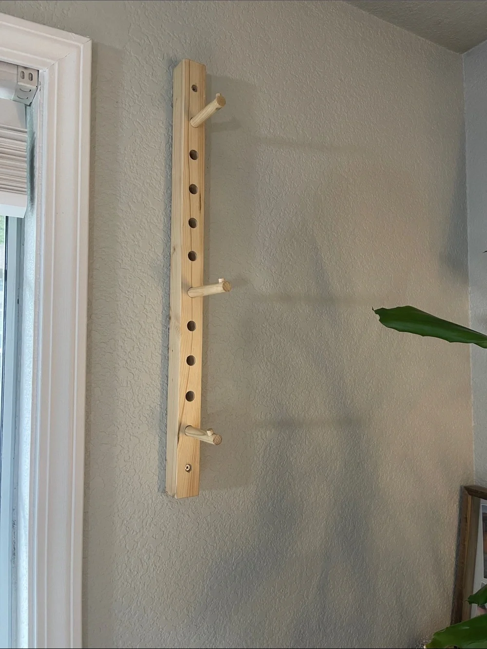 🎉 3 for $25 🎉 Urban Outfitters Natural Light Wood Peg Wall Rack